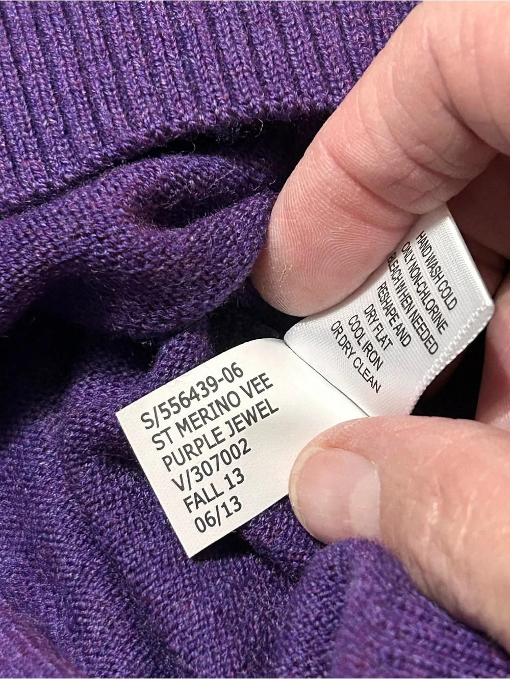 Banana Republic Men's V-Neck Merino Wool Sweater in Purple